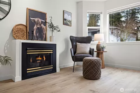 3364 Northwest Ave #102, Bellingham, WA 98225