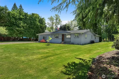 10749 7th Ave SE, Olympia, WA 98513