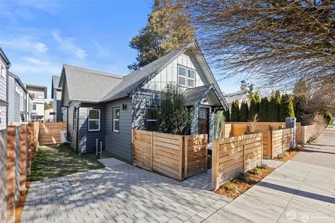 1048 S B S Donovan St, Seattle, WA 98108