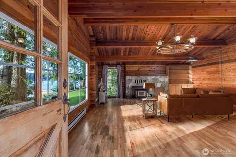 1261 E Mason Lake Dr E, Grapeview, WA 98546 photo 9