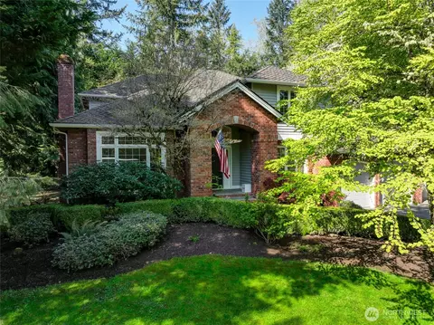 7811 233rd Ave NE, Redmond, WA 98053