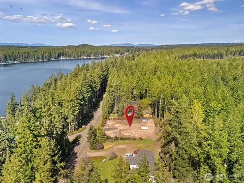1170 E Mason Lake Dr E, Grapeview, WA 98546