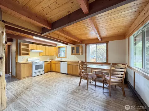 409 Dungeness Mdws, Sequim, WA 98382 photo 5