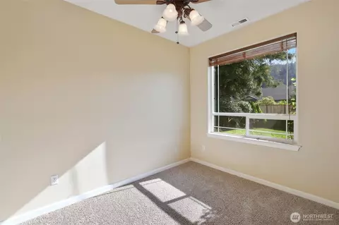 Bedroom - 4510 152nd Avenue Ct E, Sumner, WA 98390 photo 1 of 8