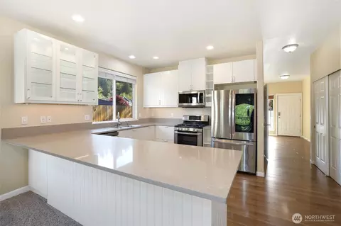 Kitchen - 4510 152nd Avenue Ct E, Sumner, WA 98390 photo 5 of 5