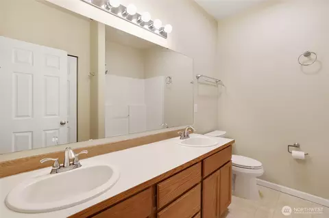 Bath - 4510 152nd Avenue Ct E, Sumner, WA 98390 photo 1 of 5