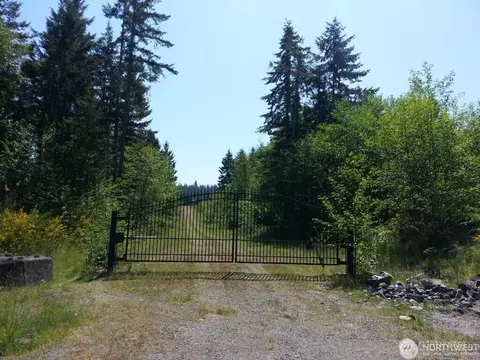 8406 112th Ave, Anderson Island, WA 98303
