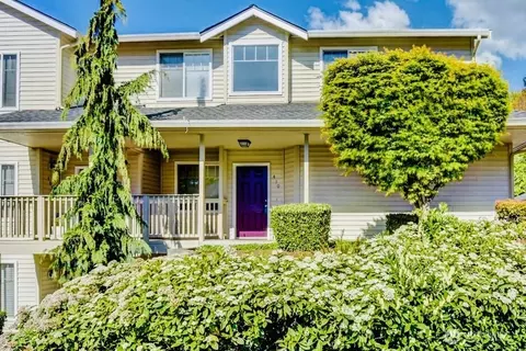4714 Mill Pond Dr SE #410, Auburn, WA 98092