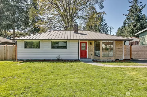 19623 10th Ave S, Des Moines, WA 98148