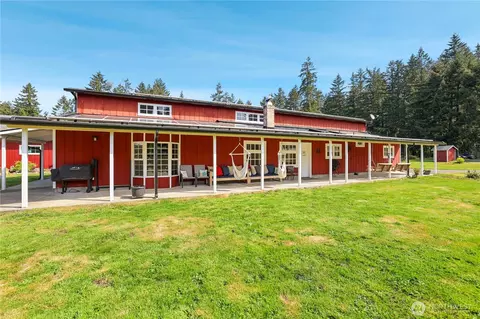12905 Pless Rd SE, Rainier, WA 98576