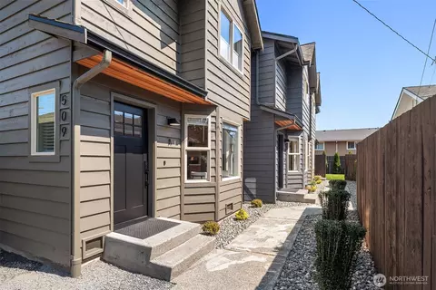 509 Avenue A #A, Snohomish, WA 98290