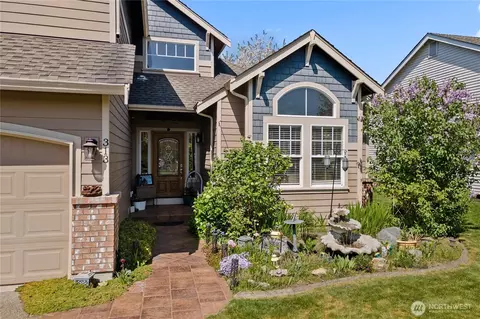 313 Anderson St NW, Orting, WA 98360 photo 2