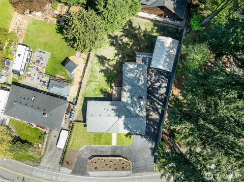 View/Area - 22009 Vine Rd, Brier, WA 98036 photo 1 of 2