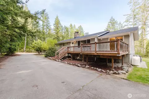 14911 NW Holly Rd, Seabeck, WA 98380