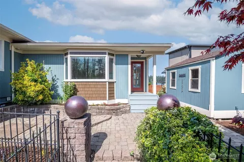 1407 Creso Rd S, Spanaway, WA 98387