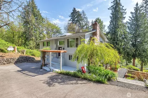 317 68th Ave E, Tacoma, WA 98424