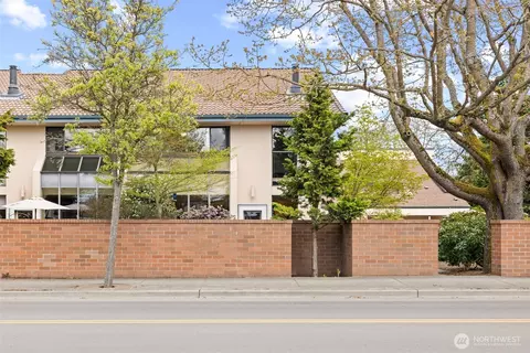 300 N Sequim Ave #13, Sequim, WA 98382
