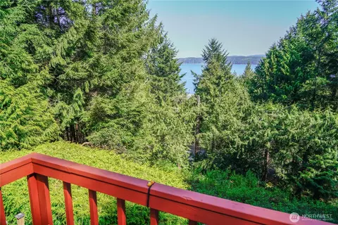 Undisclosed, Lilliwaup, WA 98555