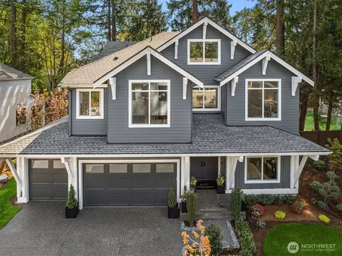 563 141st Ct NE, Bellevue, WA 98007