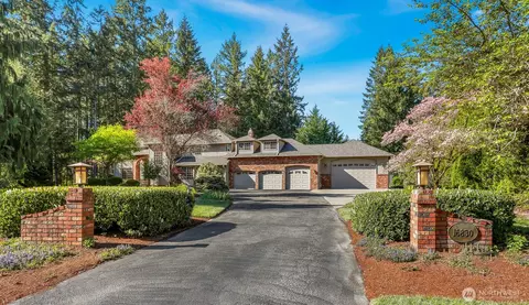 16830 SE 328th Pl, Auburn, WA 98092