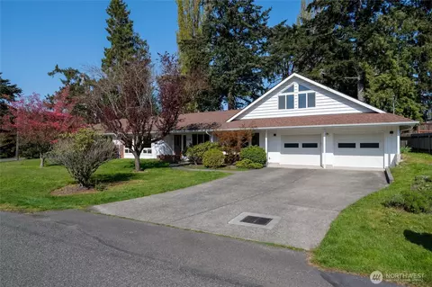 519 Clark Rd, Bellingham, WA 98225