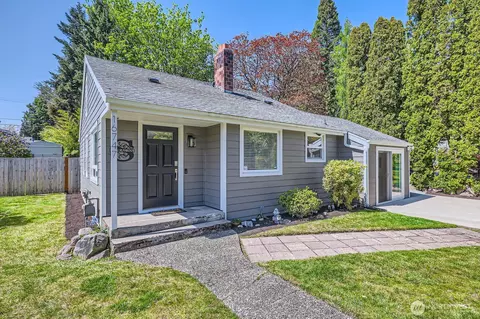 16747 8th Ave NE, Shoreline, WA 98155