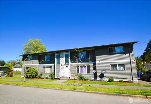 1414 SW Cambridge St #1-4, Seattle, WA 98106