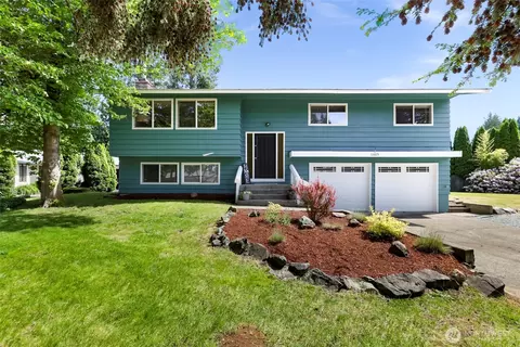 11605 47th Dr NE, Marysville, WA 98271