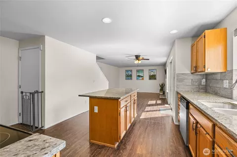 23002 41st Ave E, Spanaway, WA 98387 photo 12