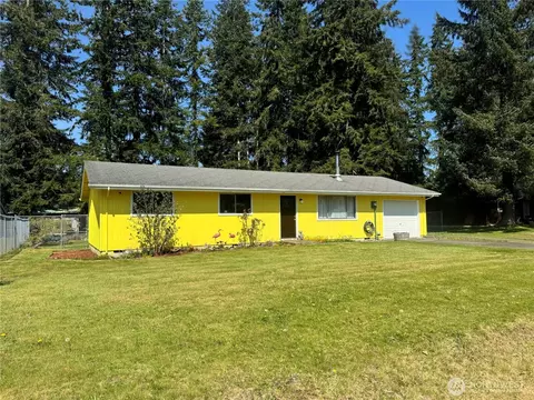 930 Robin Hood, Forks, WA 98331