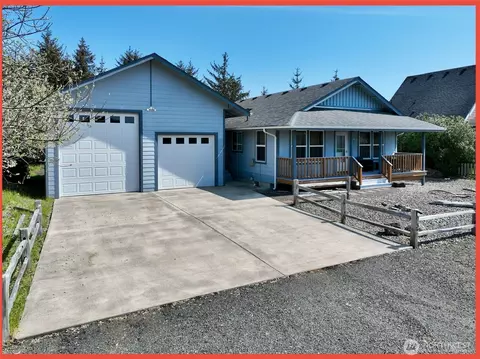 932 Wawona Ave SE, Ocean Shores, WA 98569