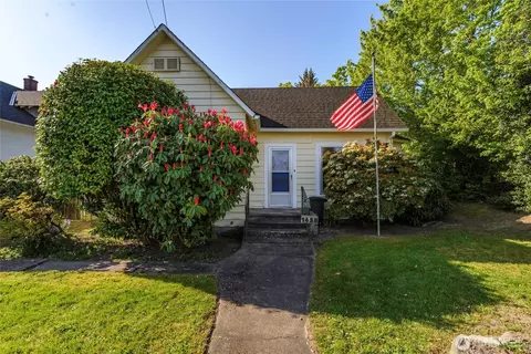1658 S 56th St, Tacoma, WA 98408