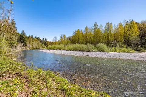 402 Nn 314th St NE, Arlington, WA 98223