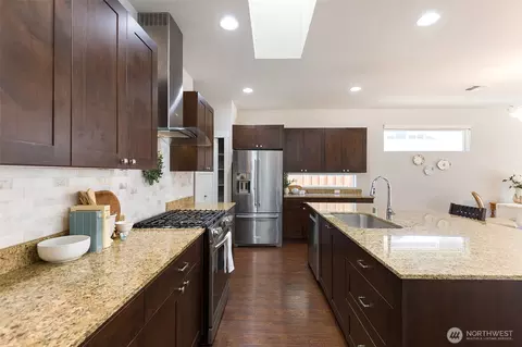 Kitchen - 100 Pinehurst Loop, Sequim, WA 98382 photo 1 of 4