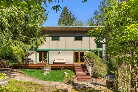 5653 NE Quail Trail Ln, Poulsbo, WA 98370