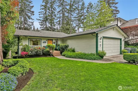 18601 68th St E, Bonney Lake, WA 98391