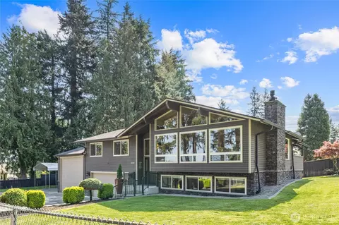 5336 W Tapps Dr E, Lake Tapps, WA 98391