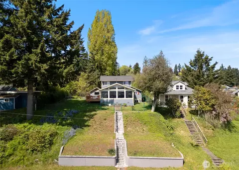 735 S Summit Ave, Bremerton, WA 98312