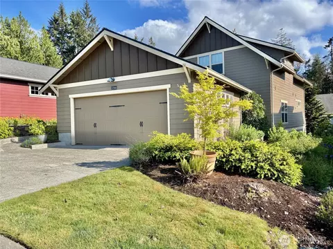 1740 NE Nutkana Way, Poulsbo, WA 98370