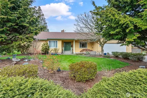 12544 Eagle Dr, Burlington, WA 98233