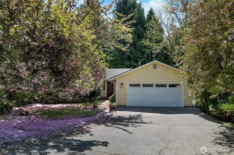 3043 Wilderness Dr SE, Olympia, WA 98501