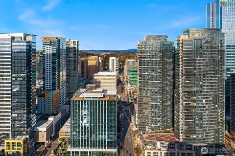 10700 NE 4th St #1814, Bellevue, WA 98004