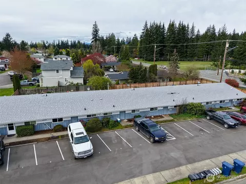 17820 Smokey Point Blvd, Arlington, WA 98223