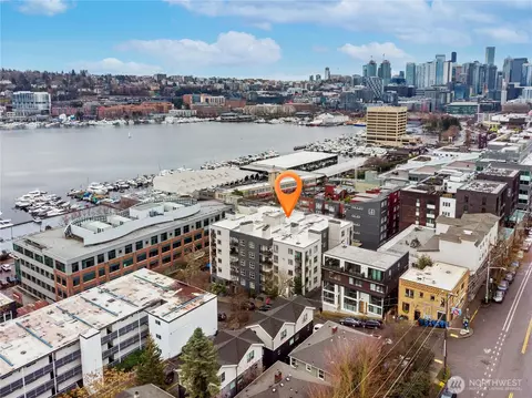 769 Hayes St #405, Seattle, WA 98109