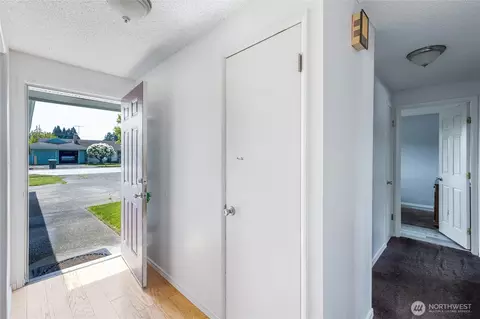 3 35th Ct, Longview, WA 98632 photo 5