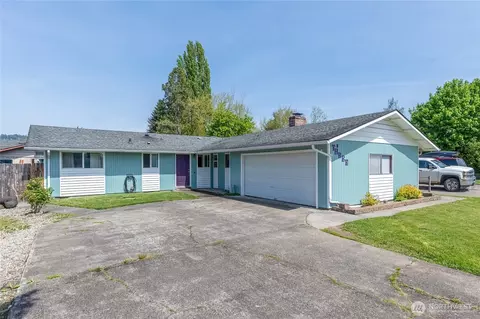 3 35th Ct, Longview, WA 98632 photo 3