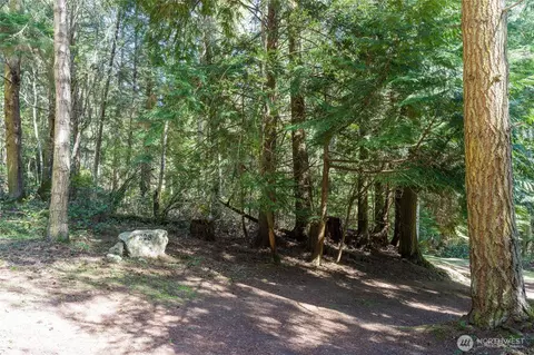 228 Hilltop Way, Lopez Island, WA 98261