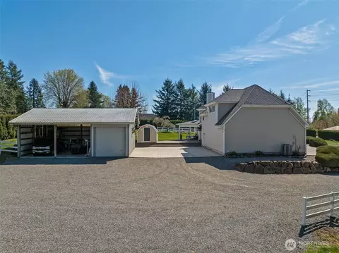 Exterior - 44704 228th Ave SE, Enumclaw, WA 98022 photo 5 of 8