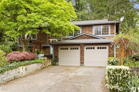 18703 132nd Pl SE, Renton, WA 98058