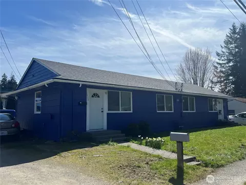 1428 Kirkland Ave NE, Renton, WA 98056